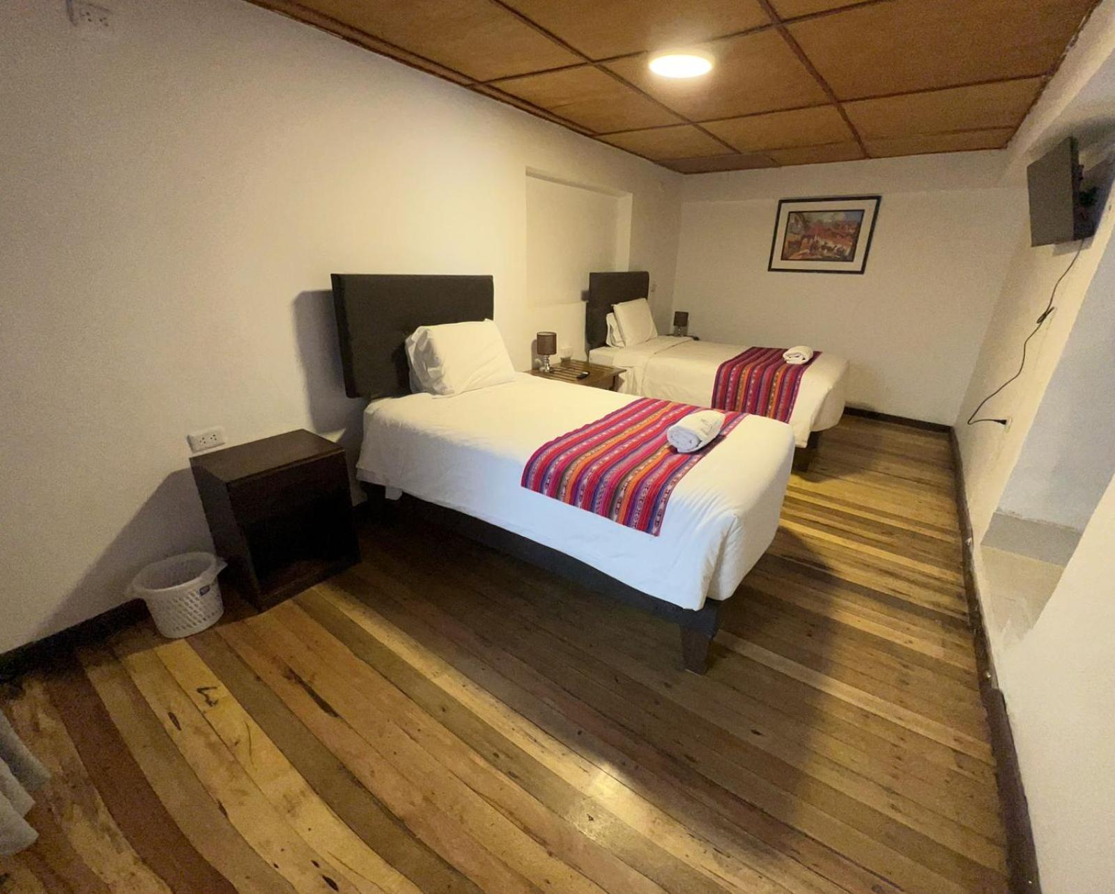 Hostal Huayna House Vitoque Bed and breakfast