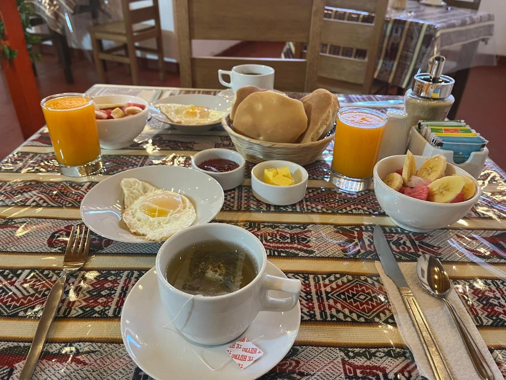 Hostal Huayna House Vitoque Bed and breakfast